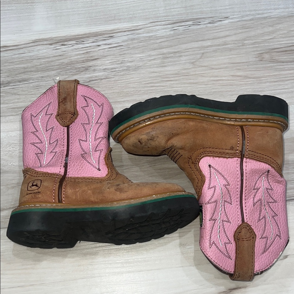 John Deere Kids' Boots with Pink and Brown Design